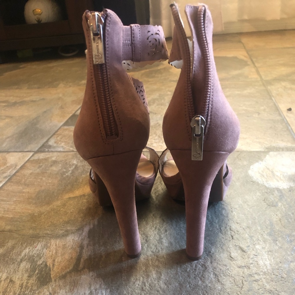 Jessica Simpson heels - Picture 2 of 3